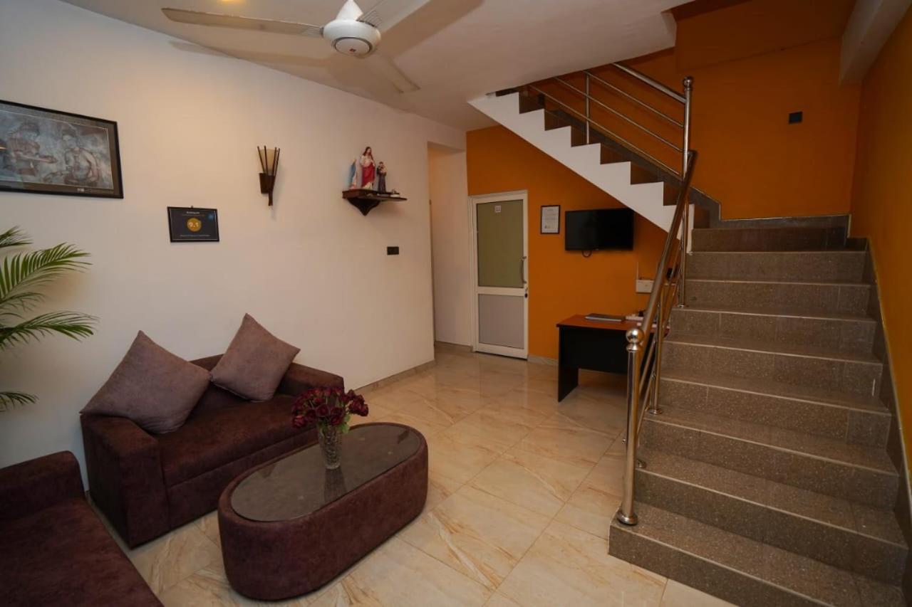 Airport 4 Season Transit Hotel Katunayaka Dış mekan fotoğraf