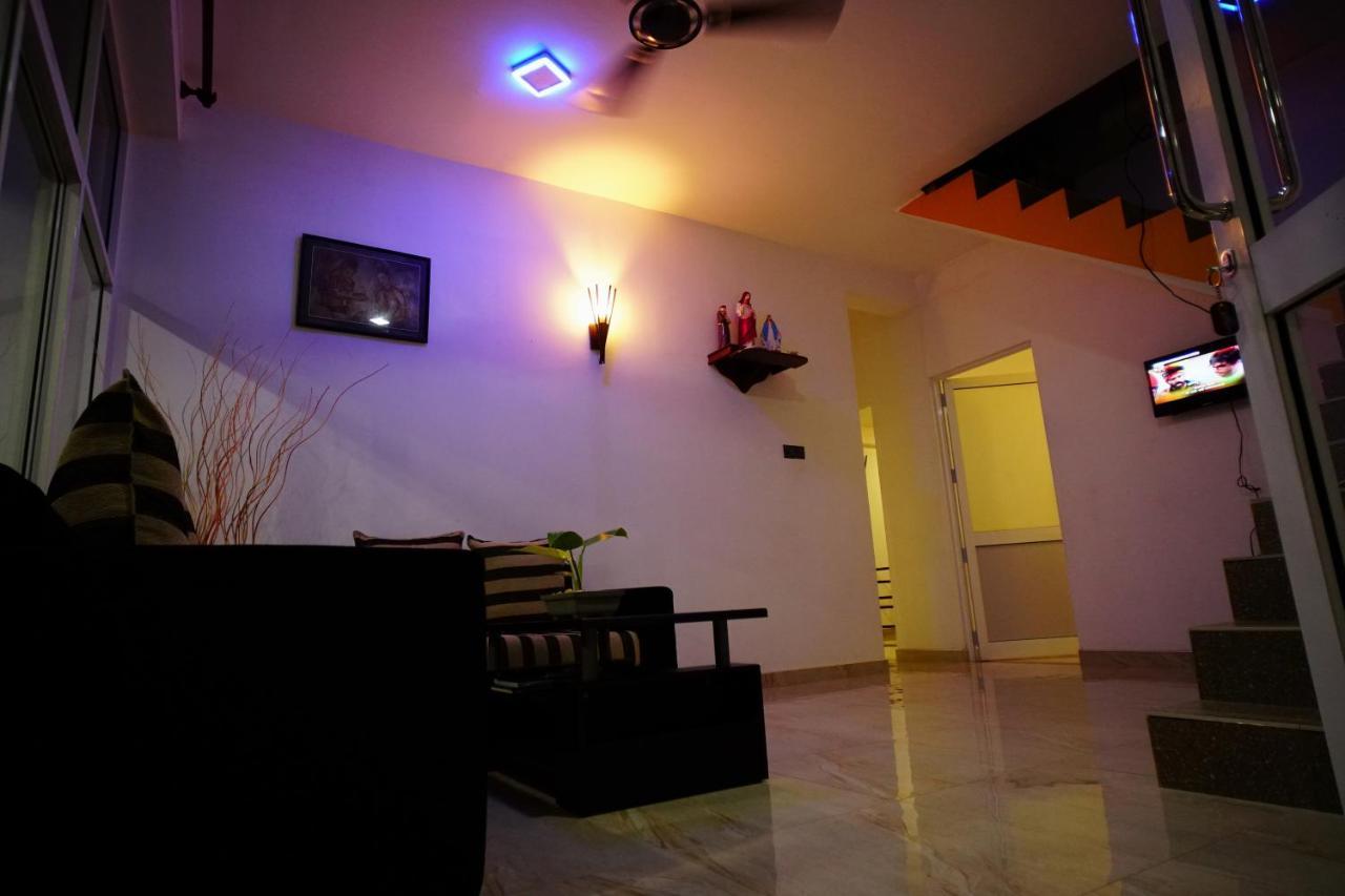 Airport 4 Season Transit Hotel Katunayaka Dış mekan fotoğraf